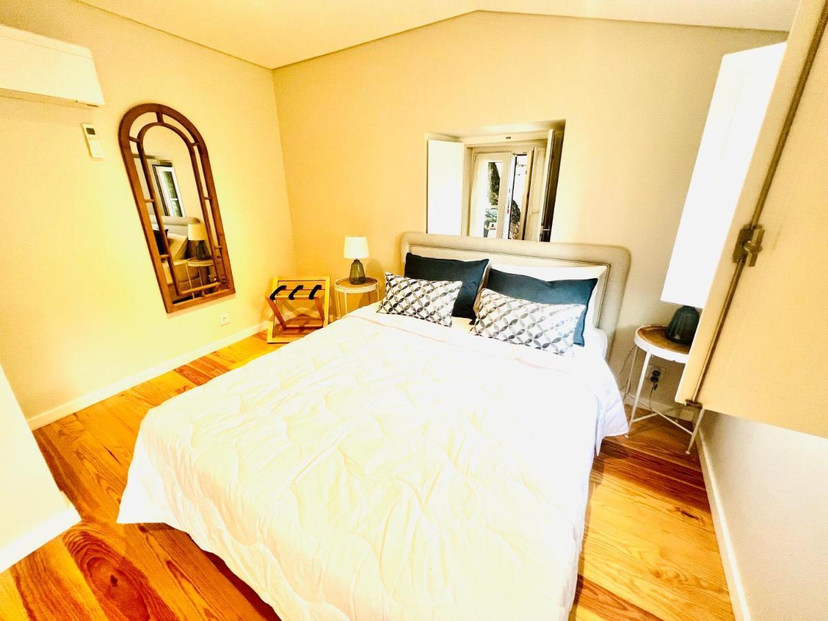 Discover Lisbons History - Stylish Apartment In Alfama Buitenkant foto